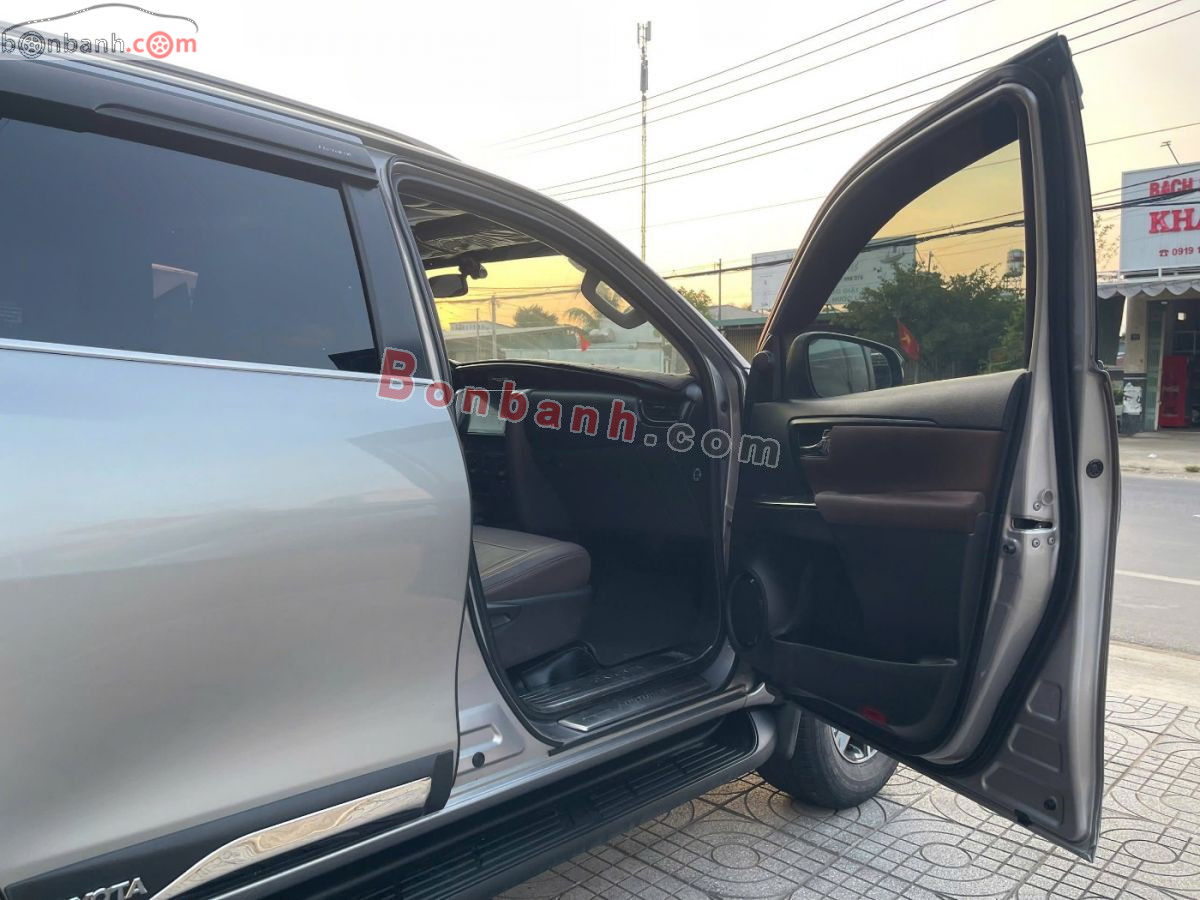 Toyota Fortuner 2.4G 4x2 MT 2017 - 619 Triệu 9