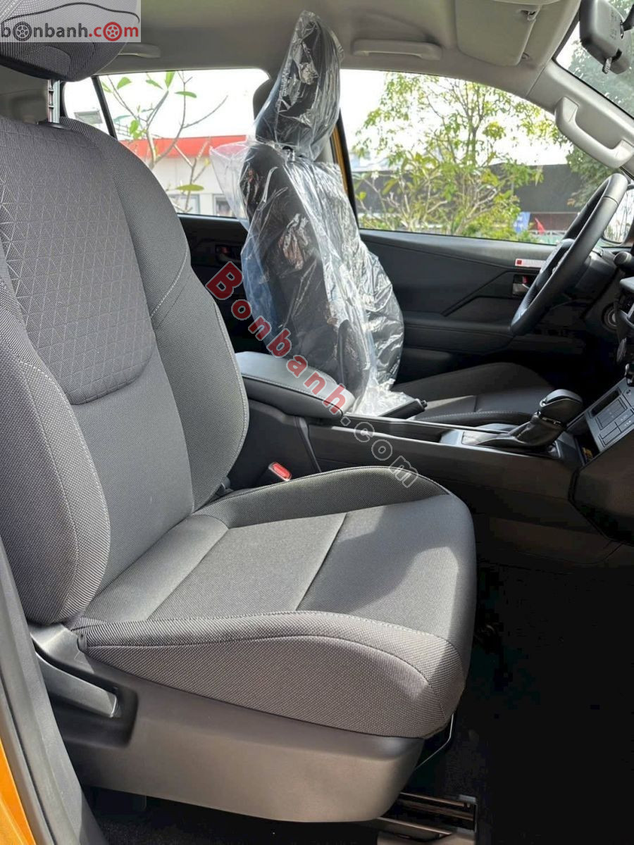 Toyota Hilux Pro 2.8L 4x2 AT 2026 - 706 Triệu 5