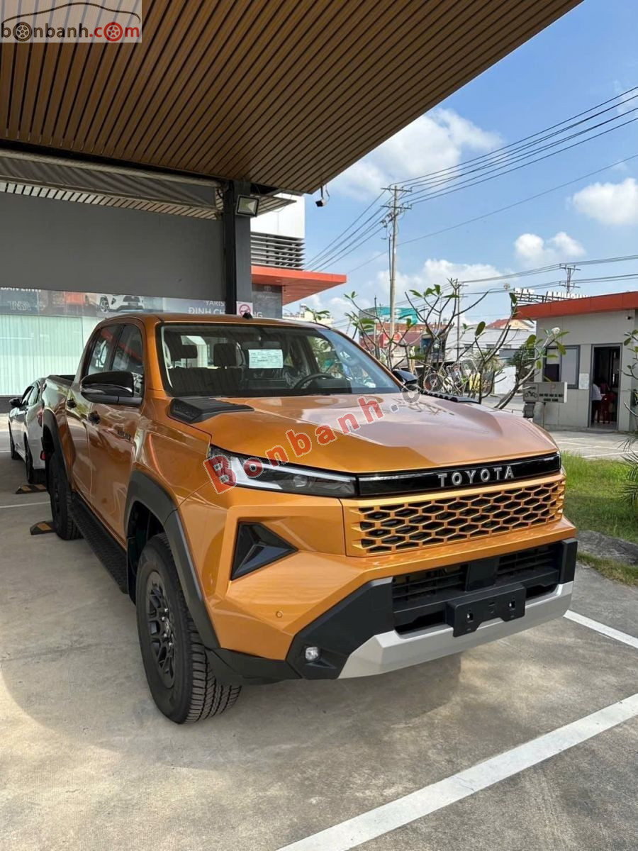 Toyota Hilux Pro 2.8L 4x2 AT 2026 - 706 Triệu