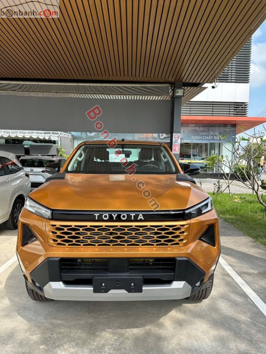 Toyota Hilux Pro 2.8L 4x2 AT 2026 - 706 Triệu 2