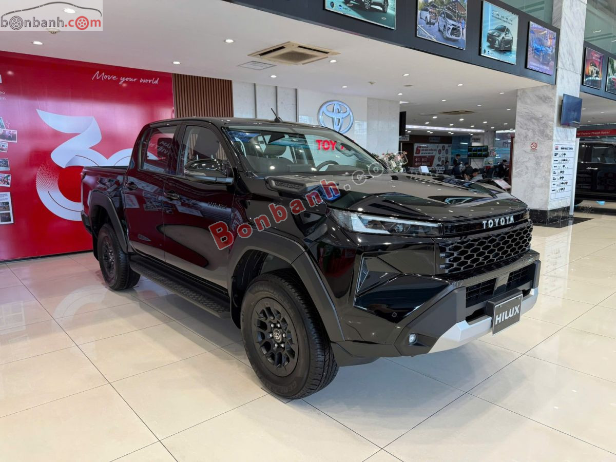 Toyota Hilux Pro 2.8L 4x2 AT 2026 - 676 Triệu 3