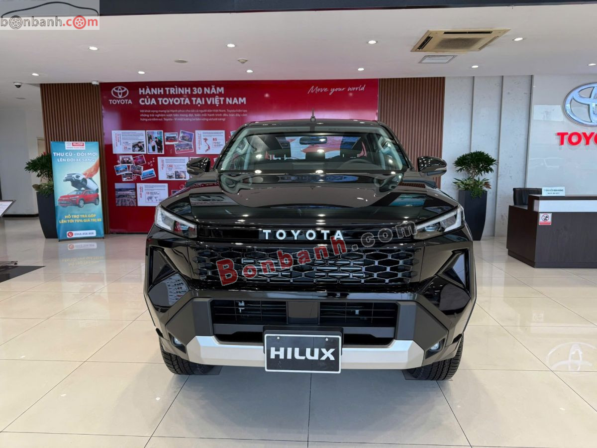 Toyota Hilux Pro 2.8L 4x2 AT 2026 - 676 Triệu