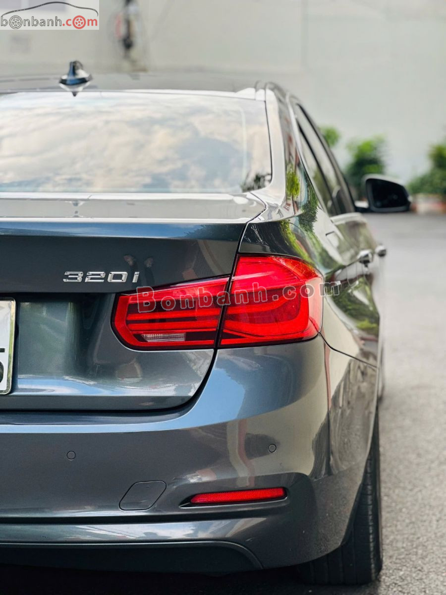 BMW 3 Series 320i 2017 - 529 Triệu 6