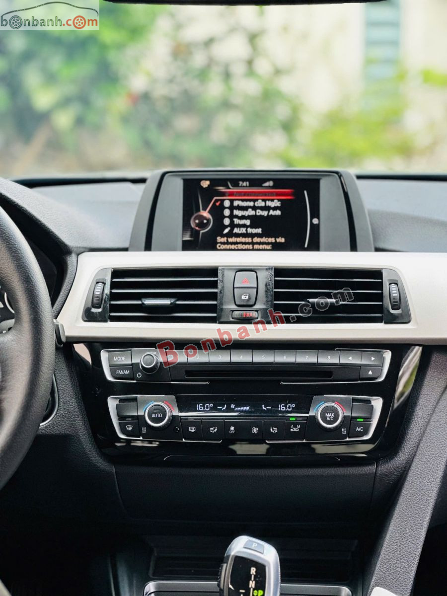 BMW 3 Series 320i 2017 - 529 Triệu 8