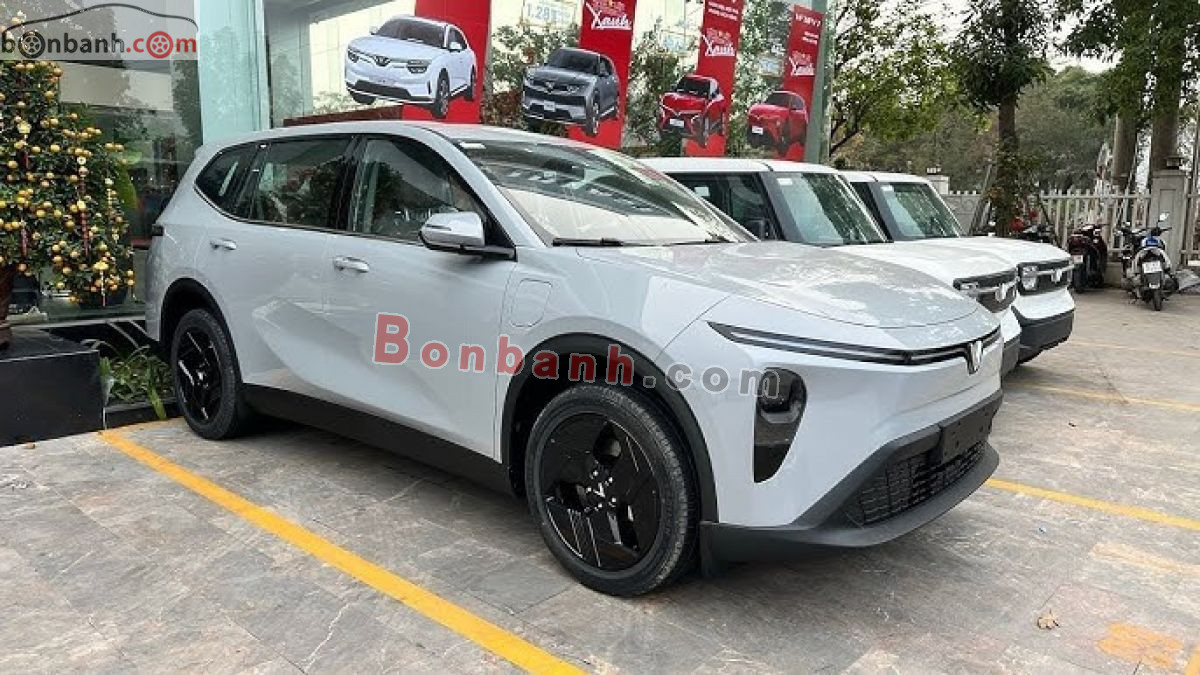 VinFast VF MPV 7 AT 2026 - 689 Triệu 3