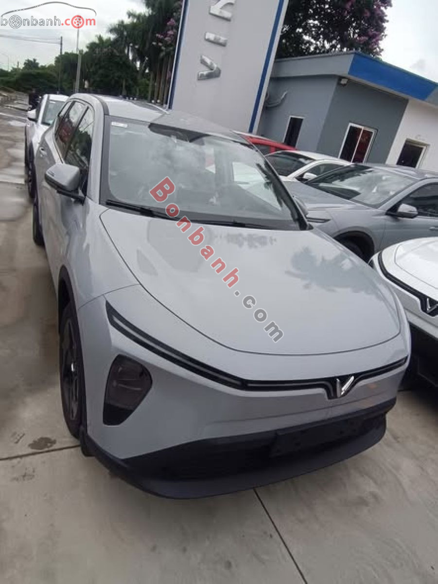 VinFast VF MPV 7 AT 2026 - 689 Triệu 7
