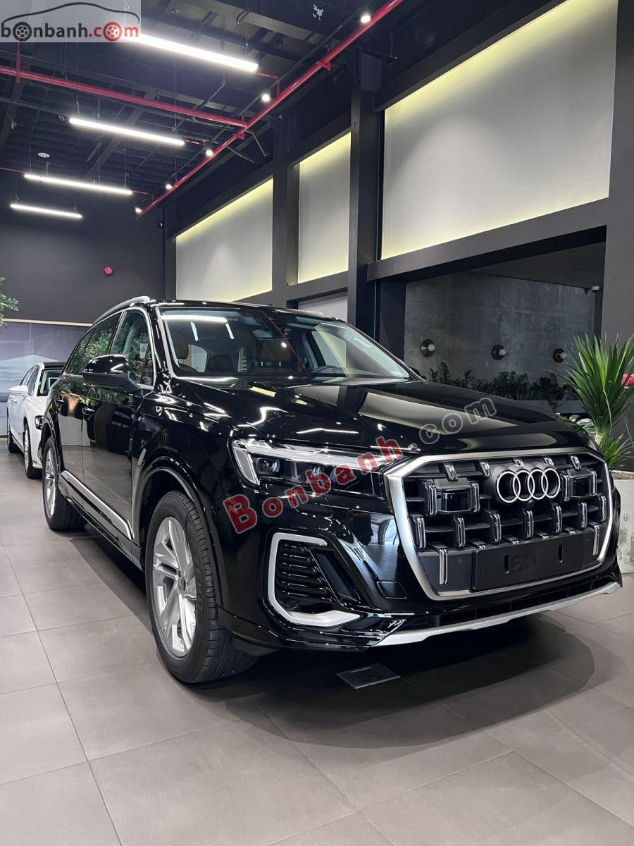 Audi Q7 45 TFSI Quattro 2026 - 3 Tỷ 599 Triệu 2