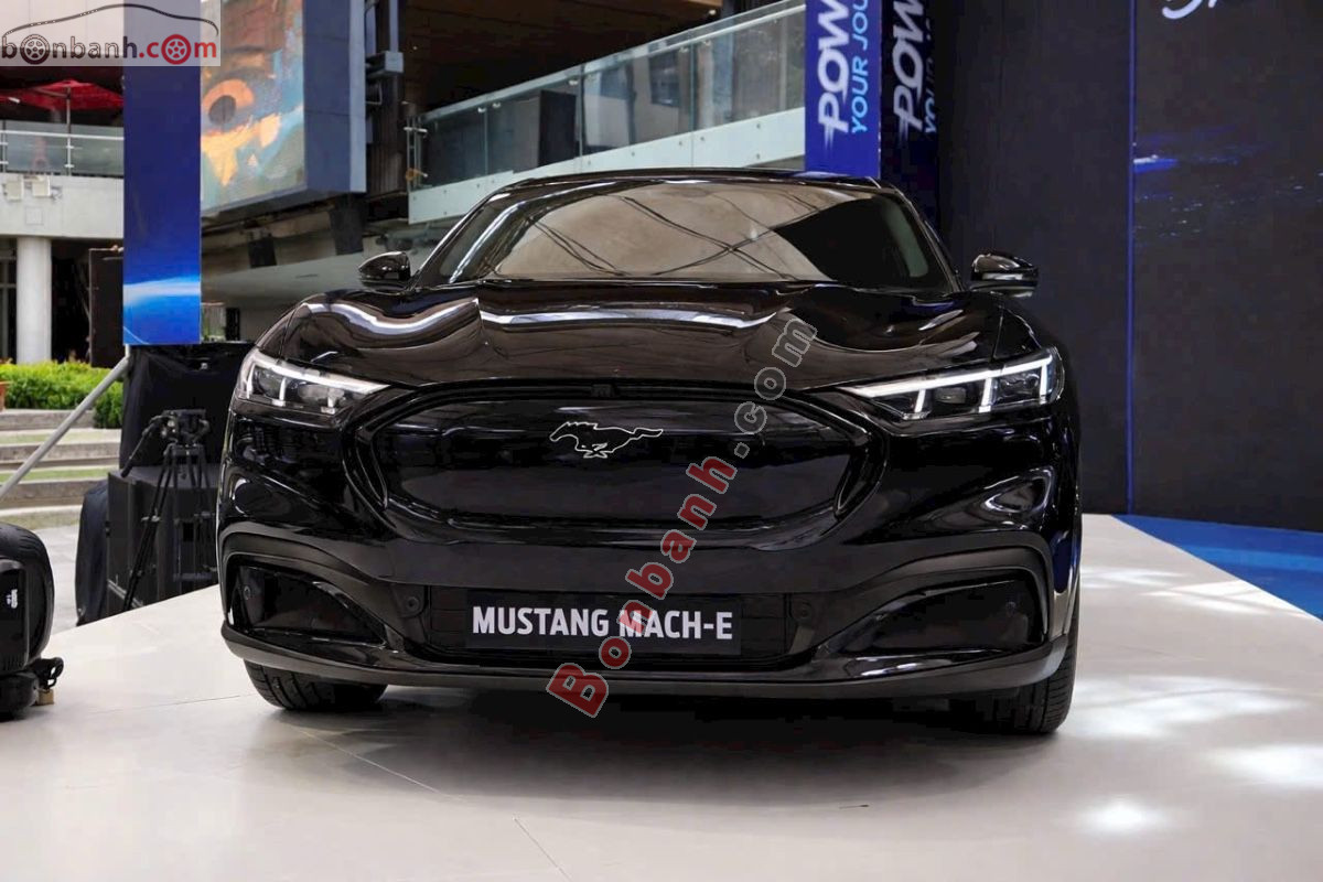 Ford Mustang Mach-E Premium AWD 2025 - 1 Tỷ 699 Triệu