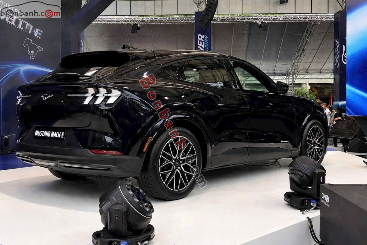 Ford Mustang Mach-E Premium AWD 2025 - 1 Tỷ 699 Triệu 5