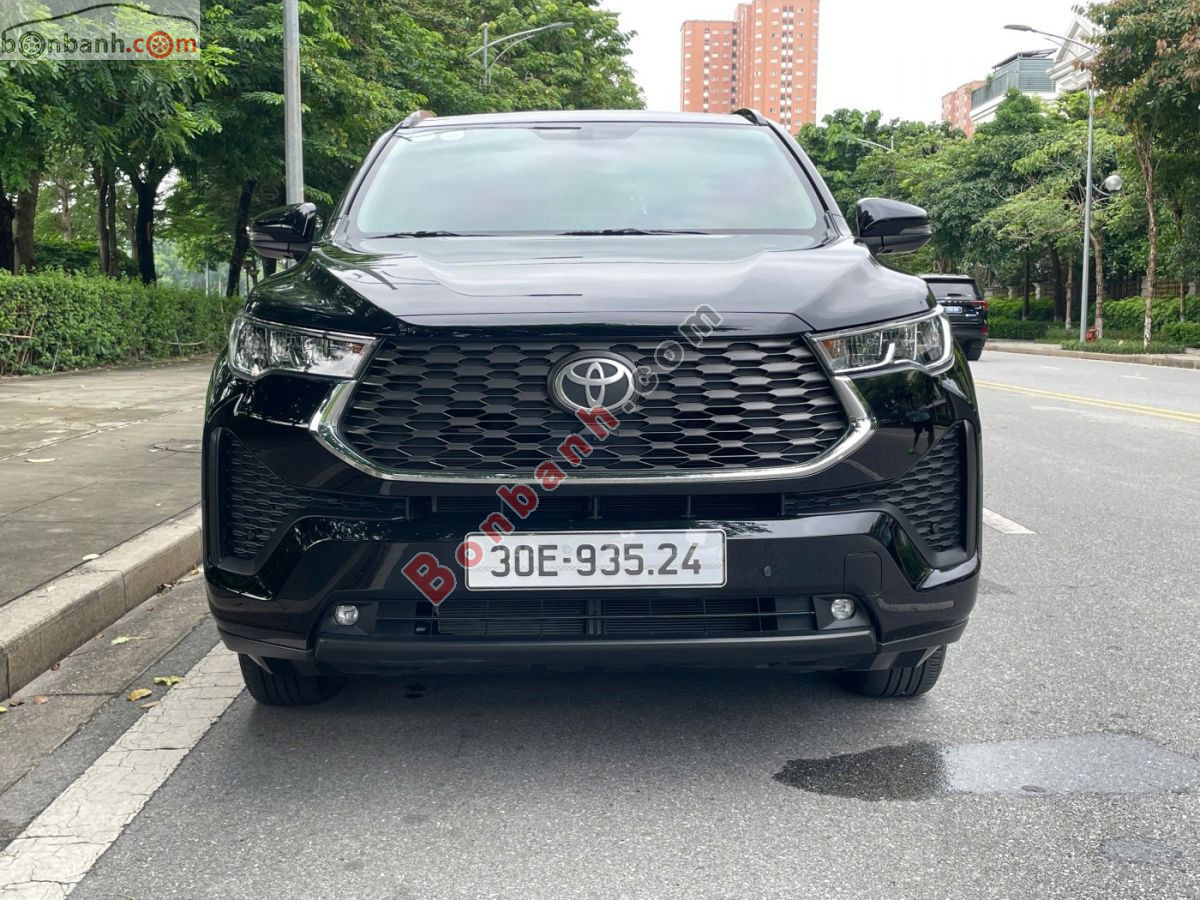 Đánh giá Toyota Innova (bản khung rời): Huyền thoại taxi Việt Nam vừa chính thức khai tử