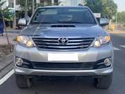 can ban xe oto cu lap rap trong nuoc Toyota Fortuner 2.5G 2015