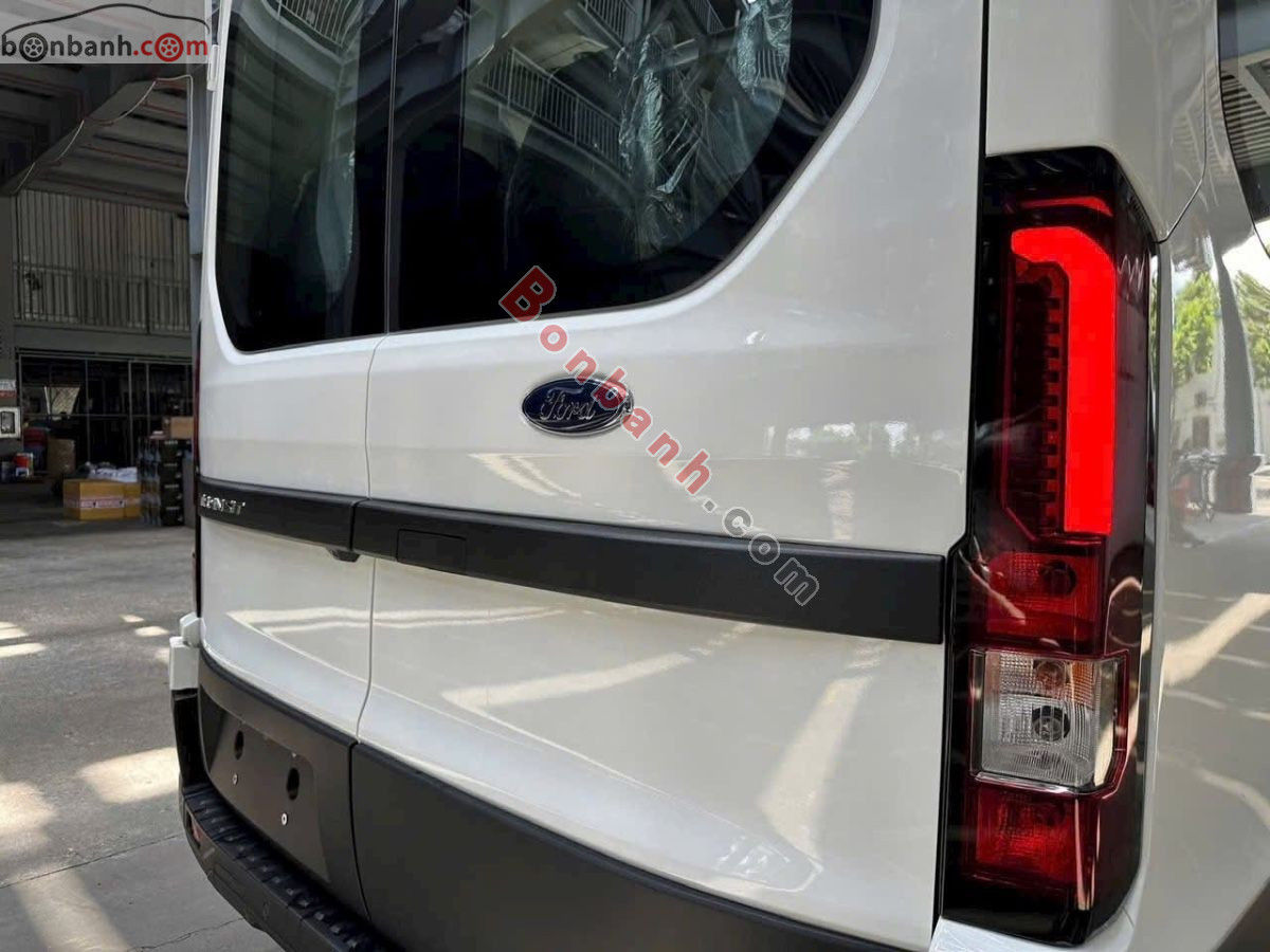 Ford Transit Premium+ 2026 - 1 Tỷ 1 Triệu 7