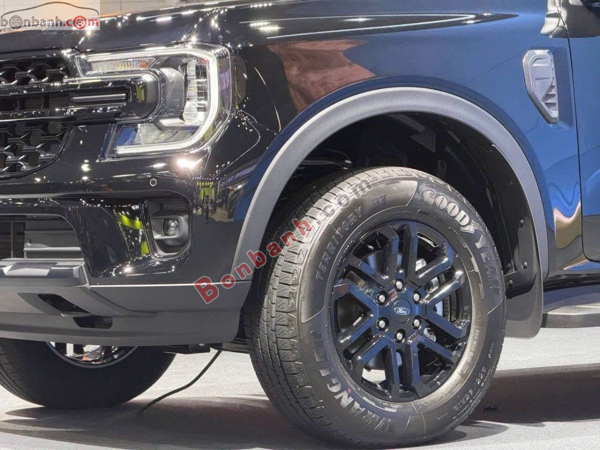 Ford Everest Active 2.0L 4x2 AT 2026 - 1 Tỷ 99 Triệu 3
