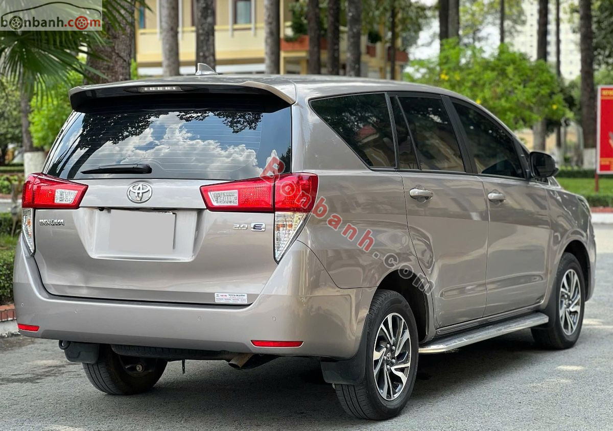 Toyota Innova E 2.0 MT 2022 - 620 Triệu 4