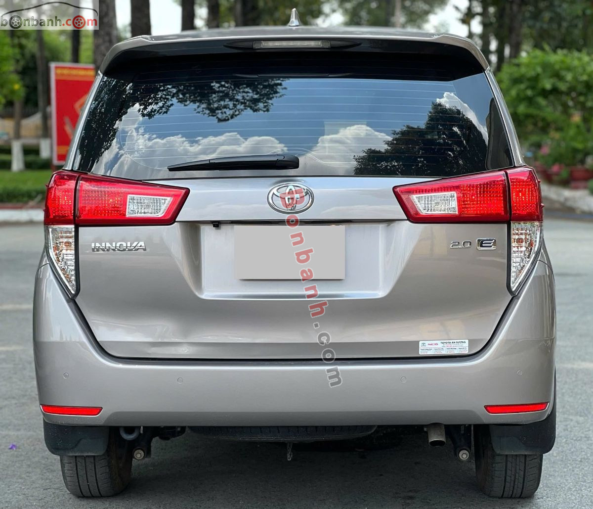 Toyota Innova E 2.0 MT 2022 - 620 Triệu 5