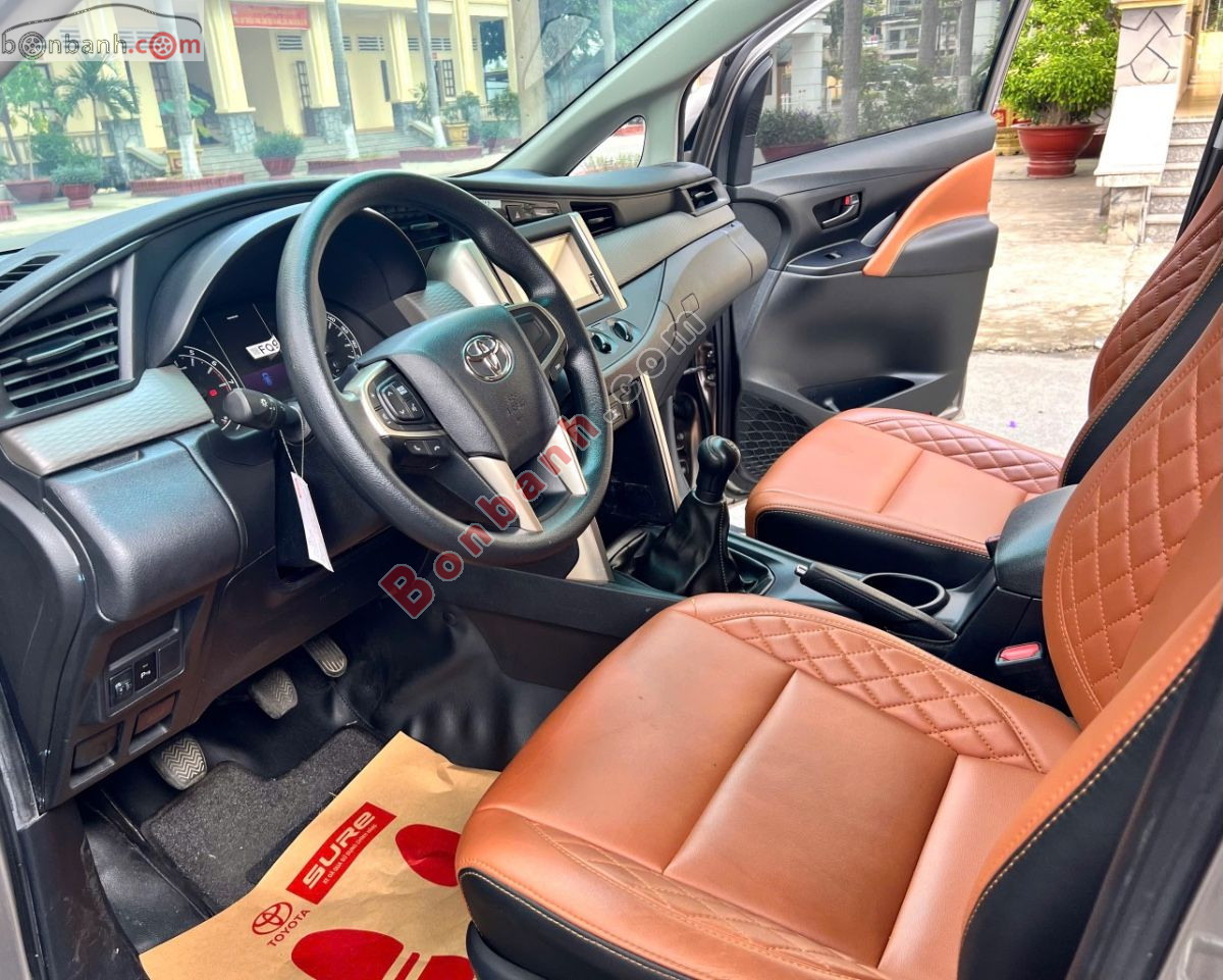 Toyota Innova E 2.0 MT 2022 - 620 Triệu 7