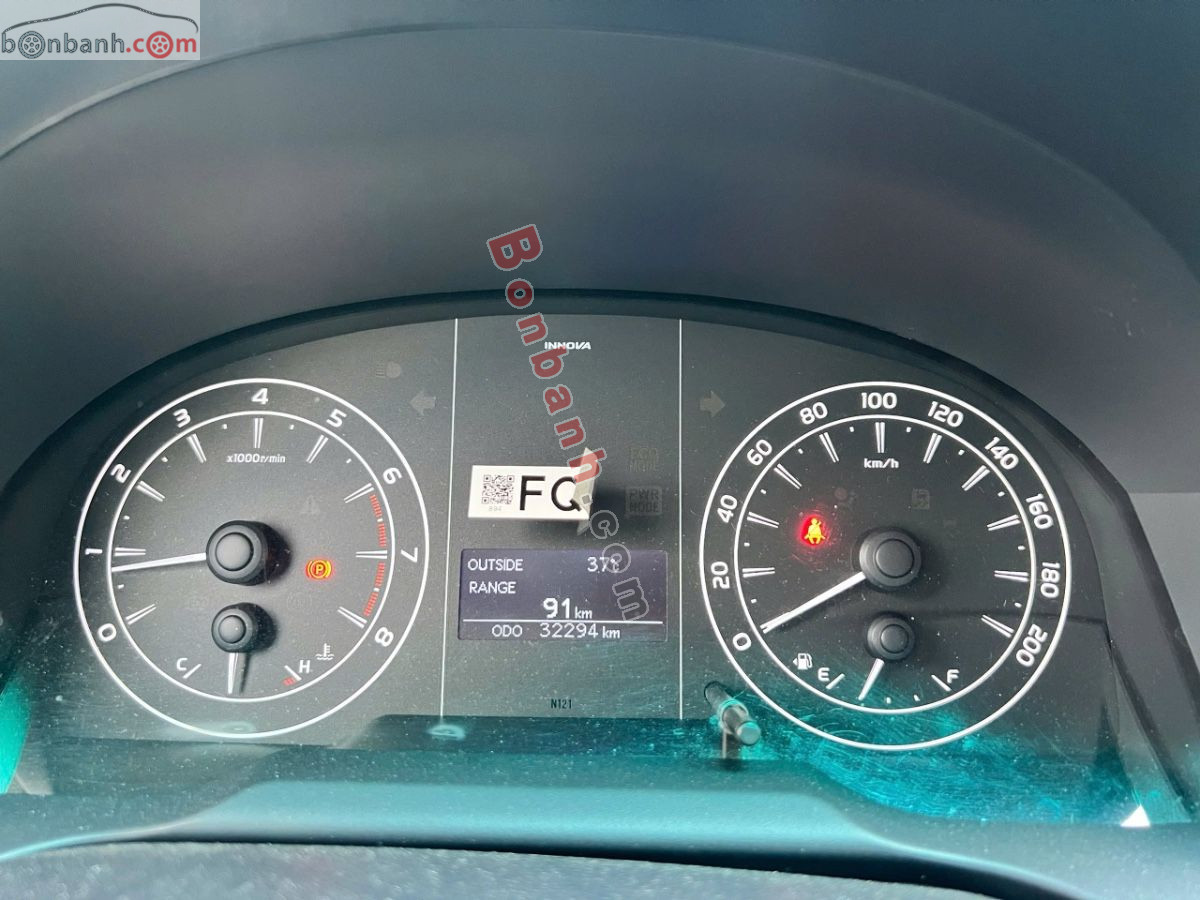 Toyota Innova E 2.0 MT 2022 - 620 Triệu 10