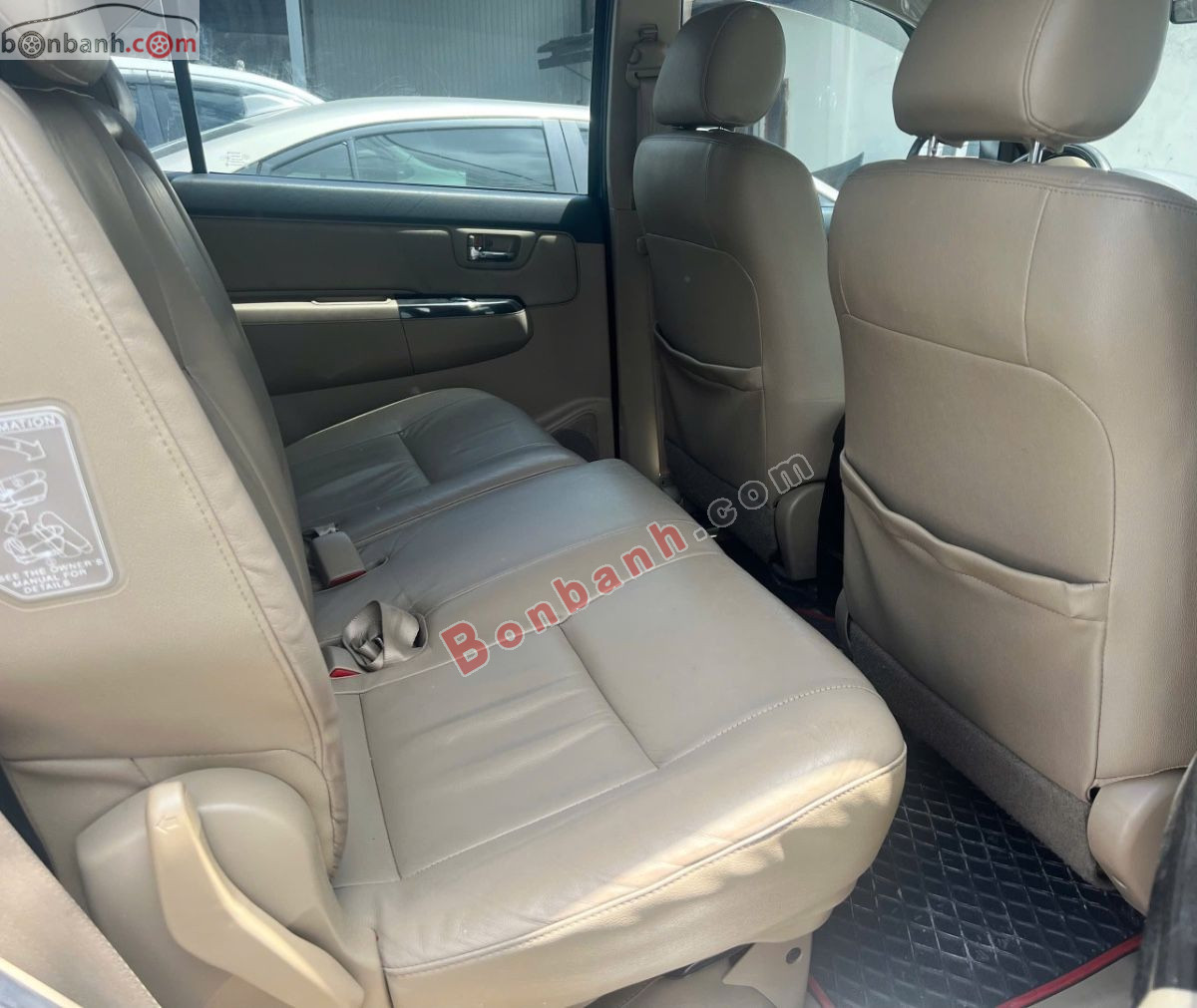Toyota Fortuner 2.7V 4X2 AT 2016 - 475 Triệu 9
