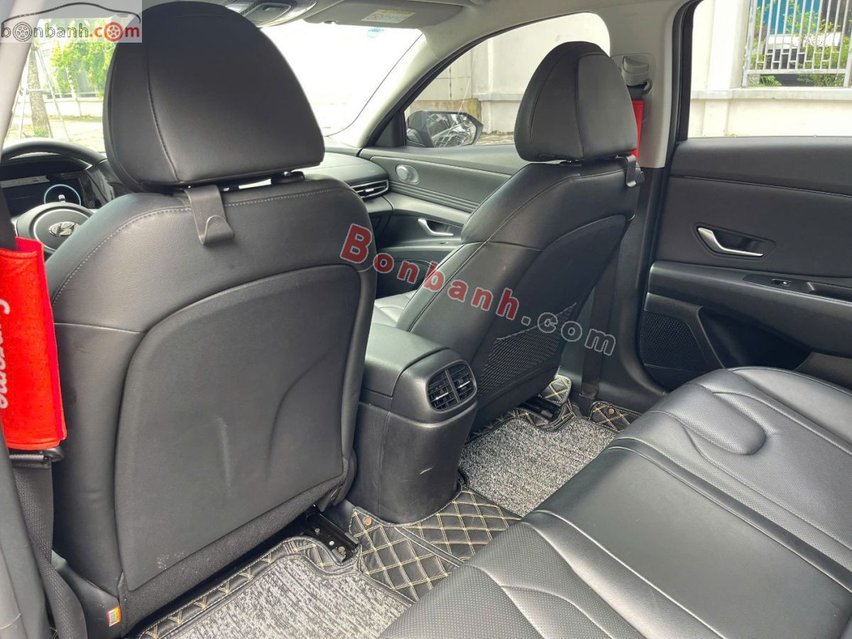 Hyundai Elantra 1.6 AT Đặc biệt 2022 - 485 Triệu 9