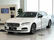 Volvo S90 2025