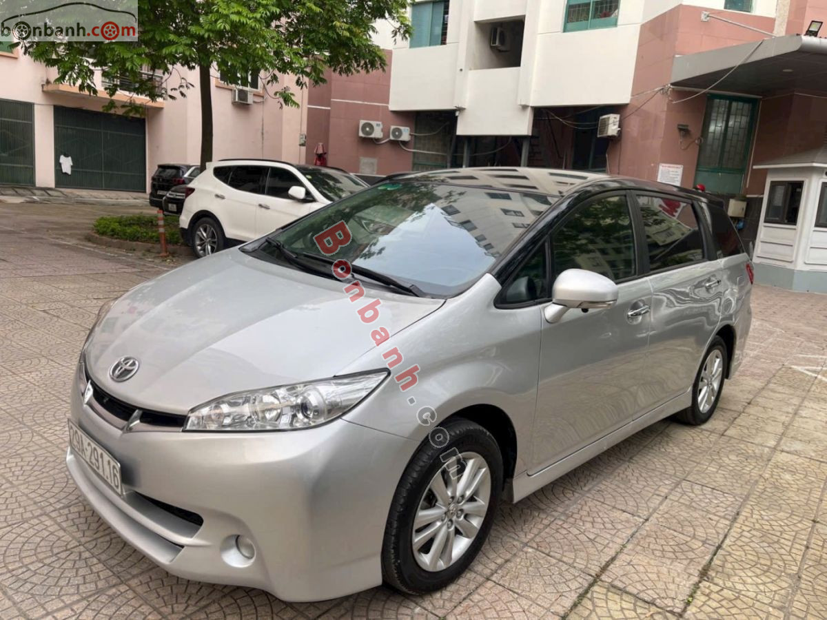 Toyota Wish 2.0 AT 2011 - 318 Triệu
