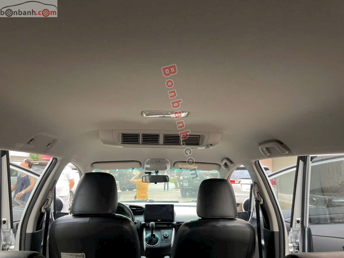 Toyota Wish 2.0 AT 2011 - 318 Triệu 8