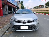 Bán xe Toyota Camry 2.0E 2016 giá 520 Triệu - Hà Nội