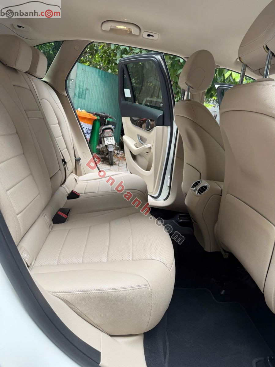 Bán ô tô Mercedes Benz GLC 200 - 2022 - xe cũ