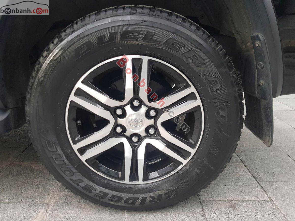 Toyota Fortuner 2.7V 4x2 AT 2017 - 615 Triệu 6