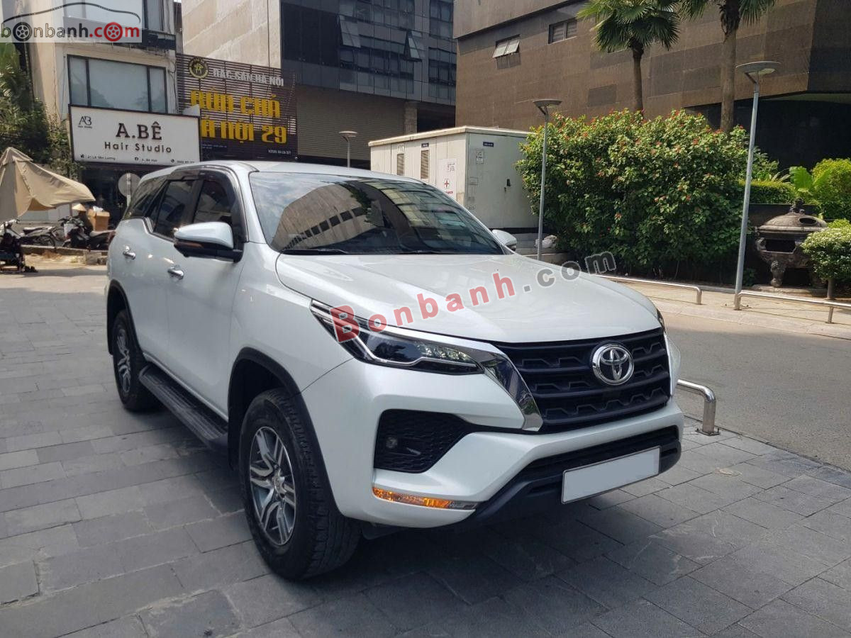 Toyota Fortuner 2.4L 4x2 AT 2024 - 950 Triệu 3