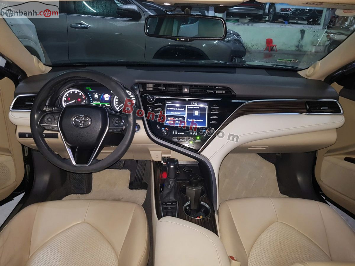 Toyota Camry 2.5Q 2021 - 855 Triệu 9