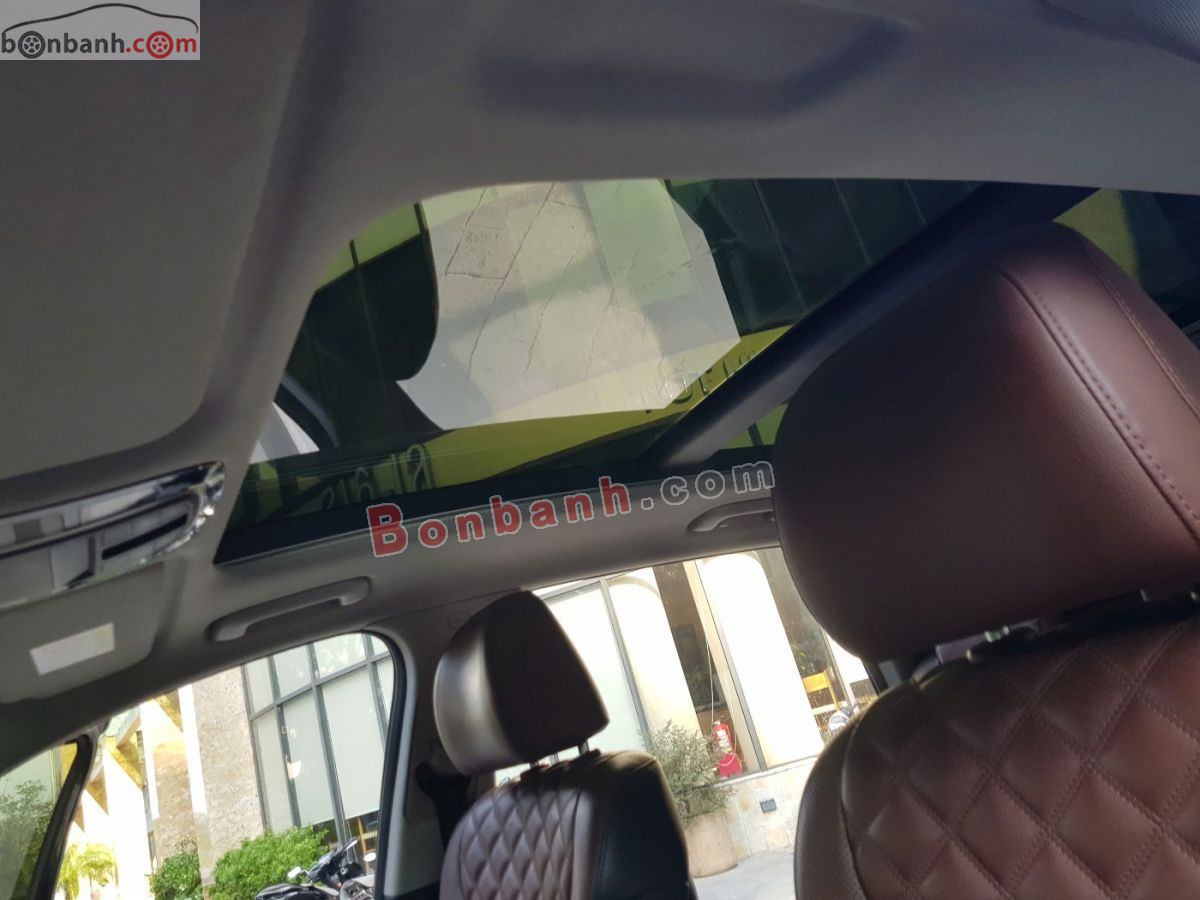 Hyundai SantaFe Cao cấp 2.5L HTRAC 2022 - 880 Triệu 10