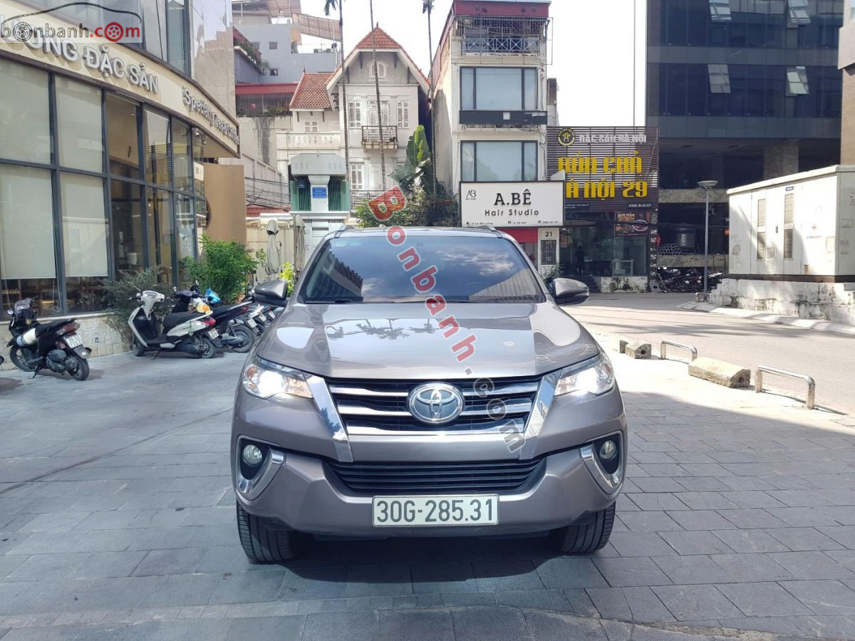 Toyota Fortuner 2.7V 4x2 AT 2019 - 660 Triệu 2