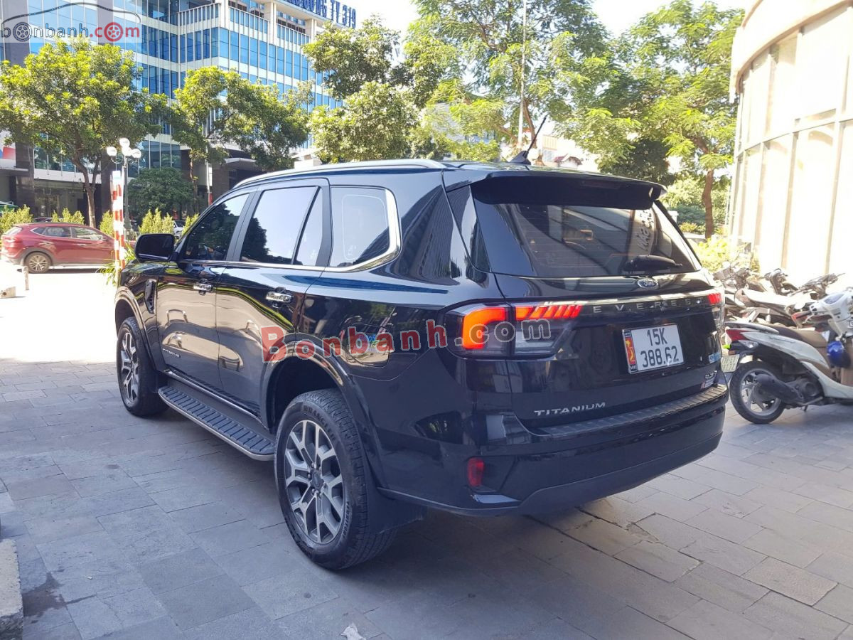 Ford Everest Titanium Plus 2.0L 4x4 AT 2025 - 1 Tỷ 185 Triệu 4