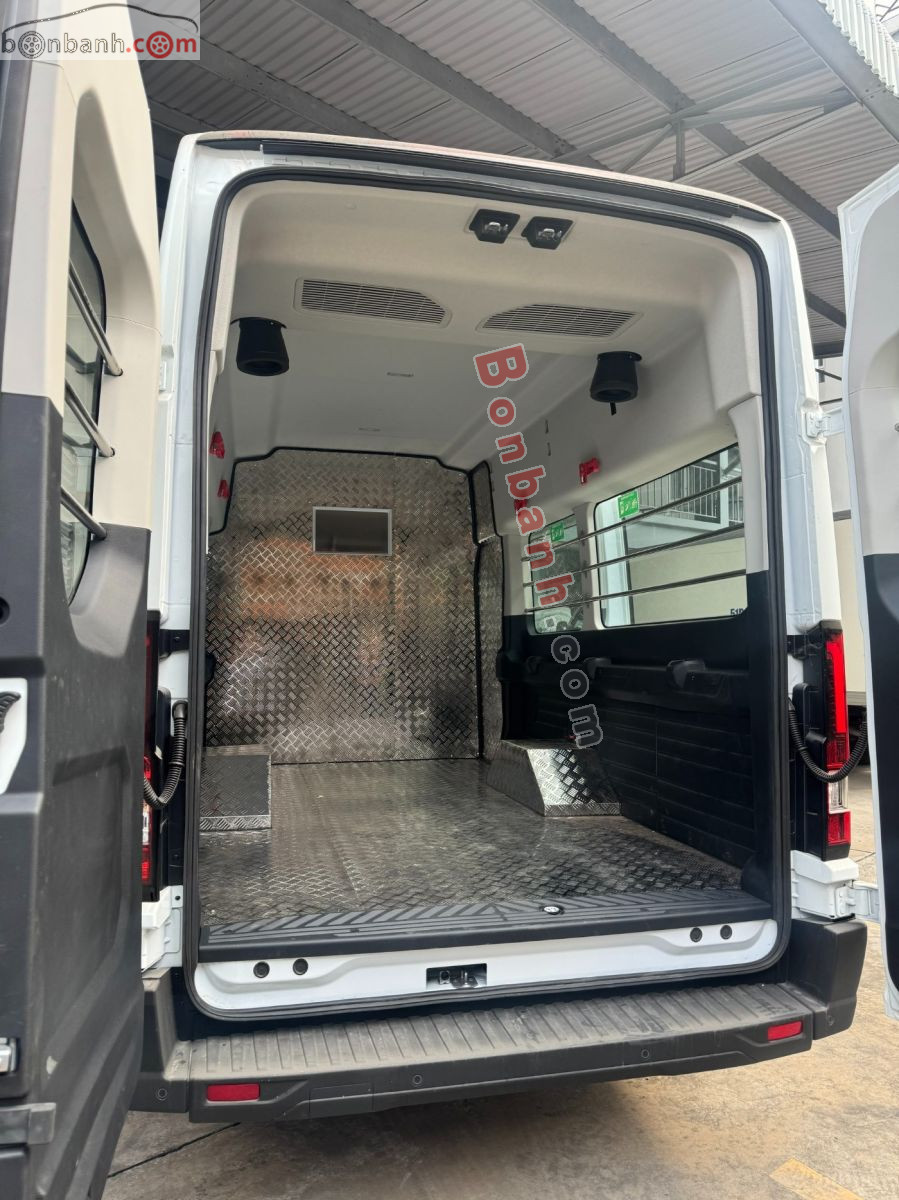 Ford Transit Van 2026 - 1 Tỷ 151 Triệu 4