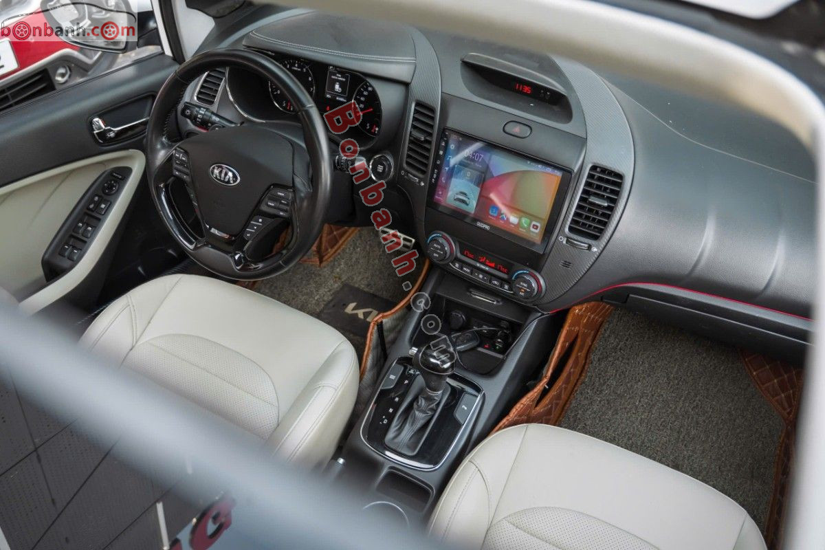 Kia Cerato 2.0 AT 2018 - 379 Triệu 6