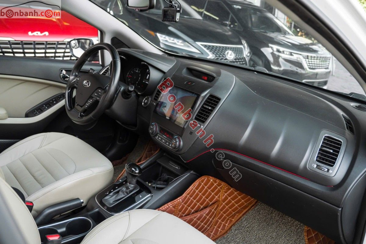 Kia Cerato 2.0 AT 2018 - 379 Triệu 8