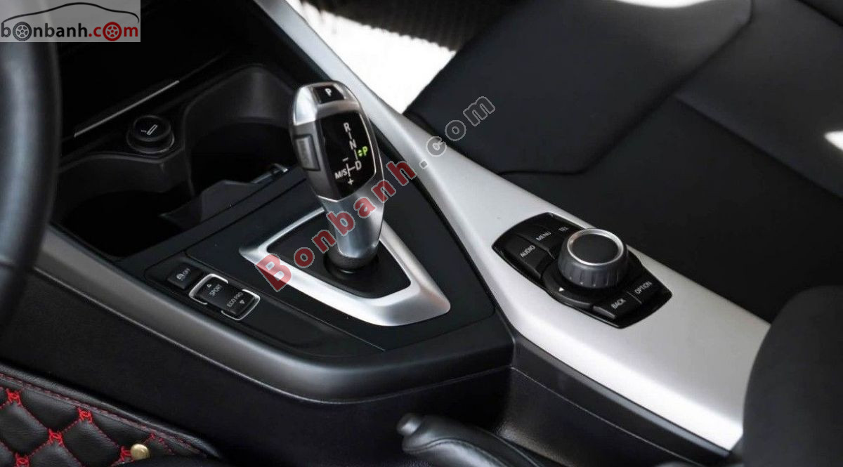 BMW 1 Series 118i 2016 - 529 Triệu 4