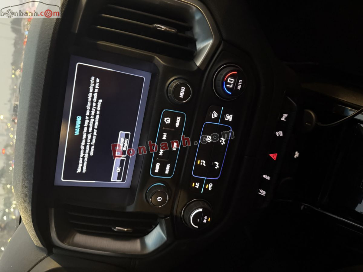 Chevrolet Trailblazer LTZ 2.5L VGT 4x4 AT 2018 - 545 Triệu 10