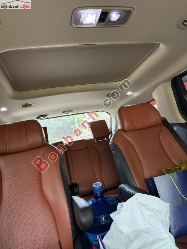 Kia Carnival Signature 2.2D 2022 - 999 Triệu 8