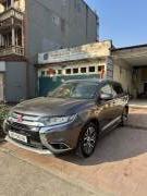 Bán xe Mitsubishi Outlander 2018 2.0 CVT Premium giá 455 Triệu - Hà Nội