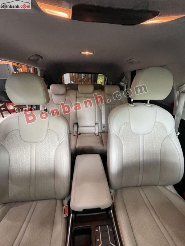 Kia Sorento Premium 2.2 AT AWD 2021 - 680 Triệu 8