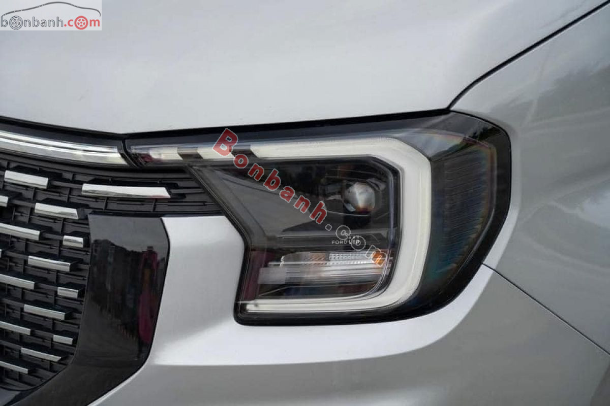 Ford Transit Trend 2026 - 799 Triệu 10