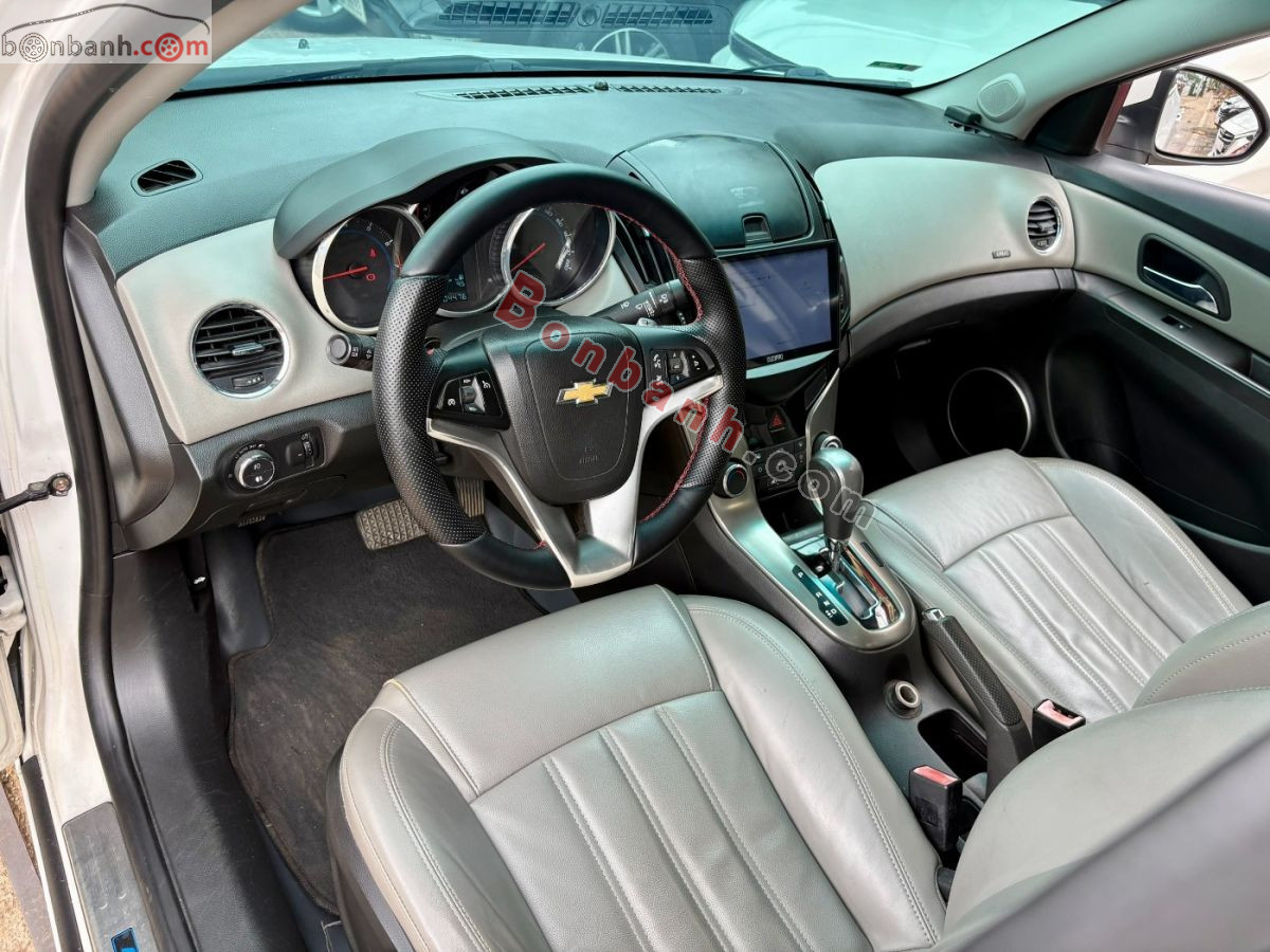 Chevrolet Cruze LTZ 1.8 AT 2016 - 252 Triệu 8