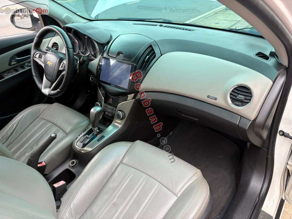 Chevrolet Cruze LTZ 1.8 AT 2016 - 252 Triệu 9