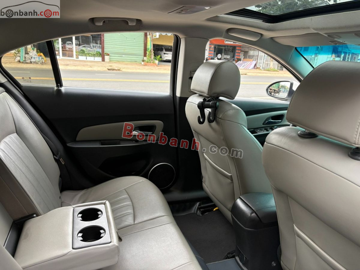 Chevrolet Cruze LTZ 1.8 AT 2016 - 252 Triệu 10