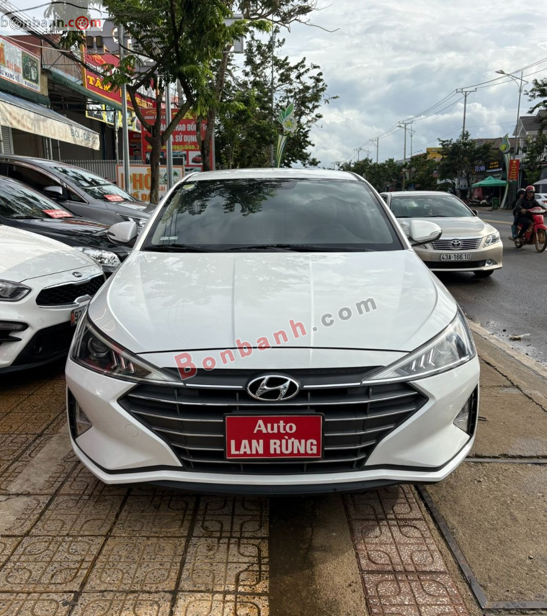 Hyundai Elantra 1.6 MT 2019 - 339 Triệu