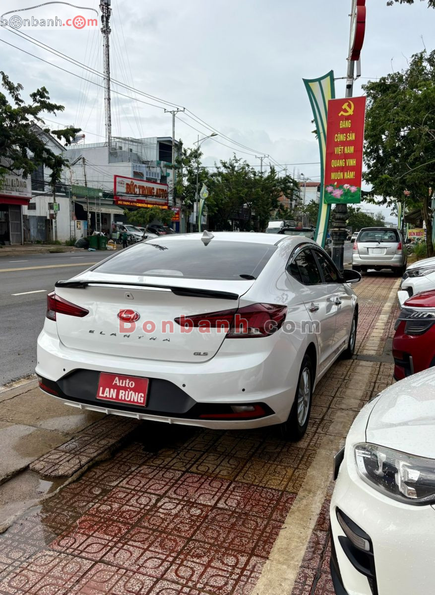 Hyundai Elantra 1.6 MT 2019 - 339 Triệu 3