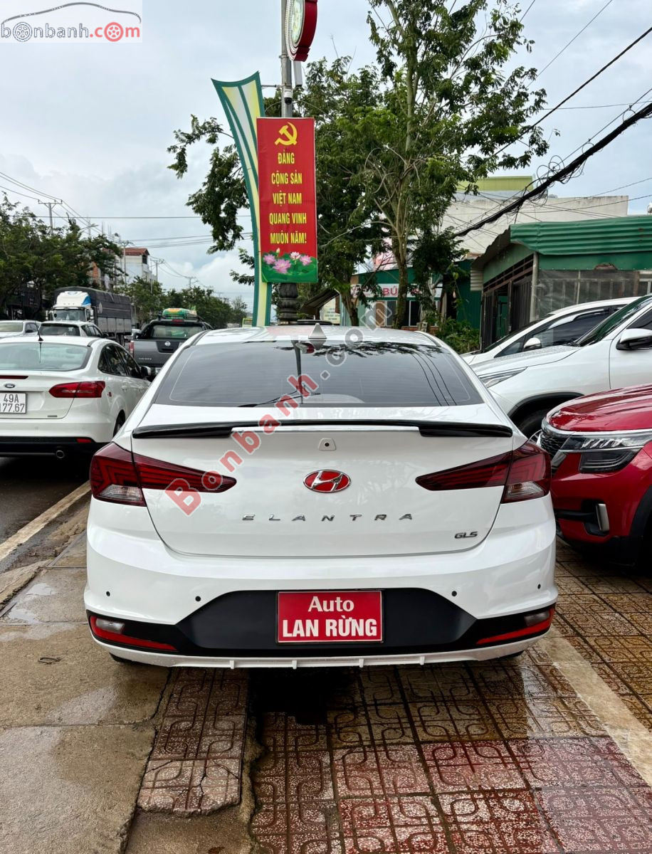 Hyundai Elantra 1.6 MT 2019 - 339 Triệu 5