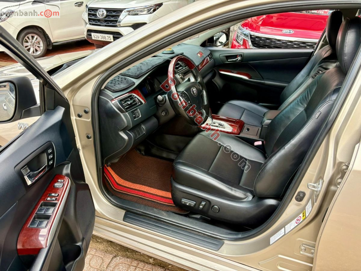 Toyota Camry 2.5Q 2013 - 419 Triệu 6